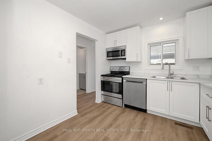 Photo 16 at 148 Bentbrook Crescent, Nepean (Heritage Park), Ottawa