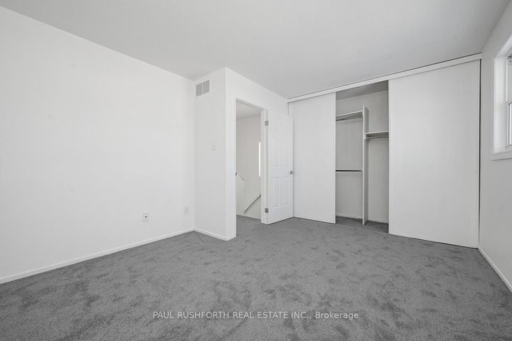 Photo 19 at 148 Bentbrook Crescent, Nepean (Heritage Park), Ottawa