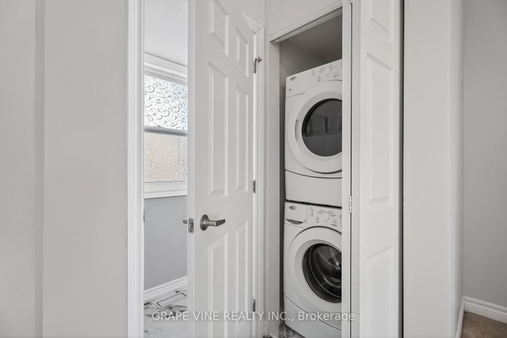 Photo 15 at 750 Sanibel Private, Nepean (Westcliffe Estates), Ottawa