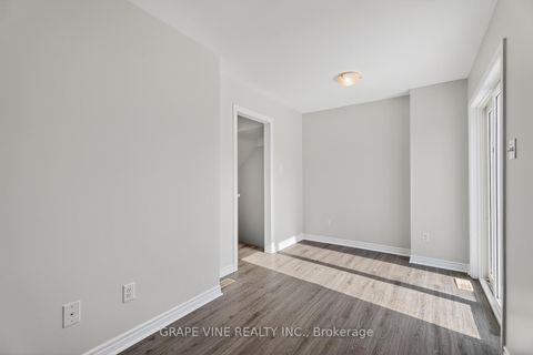 Photo 5 at 750 Sanibel Private, Nepean (Westcliffe Estates), Ottawa