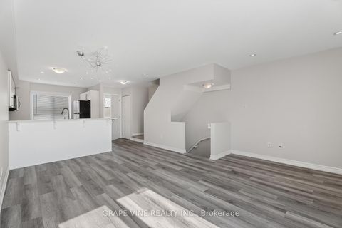 Photo 8 at 750 Sanibel Private, Nepean (Westcliffe Estates), Ottawa