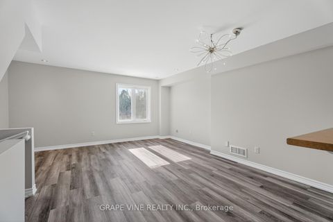 Photo 17 at 750 Sanibel Private, Nepean (Westcliffe Estates), Ottawa