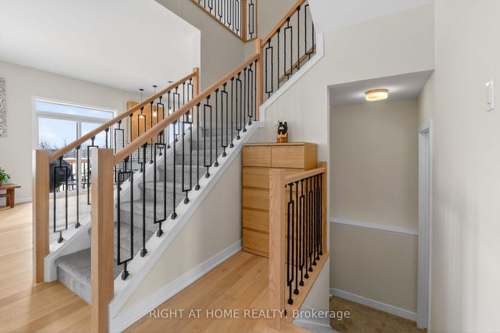 Photo 8 at 511 Elation Heights, Nepean (Heritage Park), Ottawa