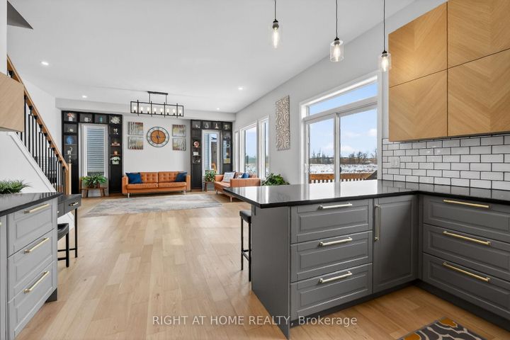 Photo 15 at 511 Elation Heights, Nepean (Heritage Park), Ottawa