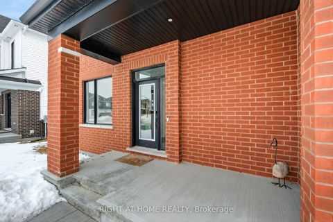 Photo 2 at 511 Elation Heights, Nepean (Heritage Park), Ottawa