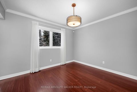 Photo 10 at 944 Raftsman Lane, Convent Glen, Orleans