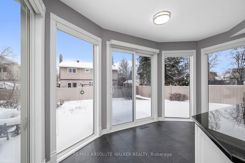 Photo 16 at 944 Raftsman Lane, Convent Glen, Orleans