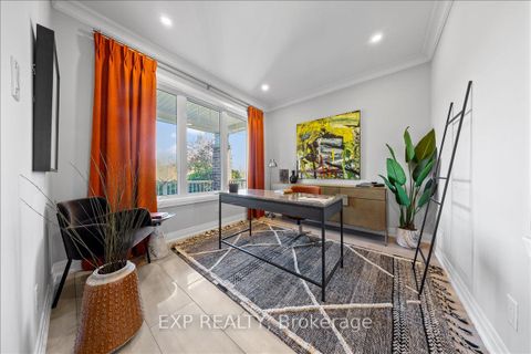 Photo 3 at 804 Tincture Place, Rural Kanata (Central), Kanata