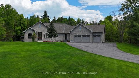 Photo 2 at 3464 Greenland Road, Dunrobin Shores, Constance Bay