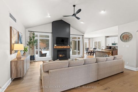 Photo 4 at 3464 Greenland Road, Dunrobin Shores, Constance Bay