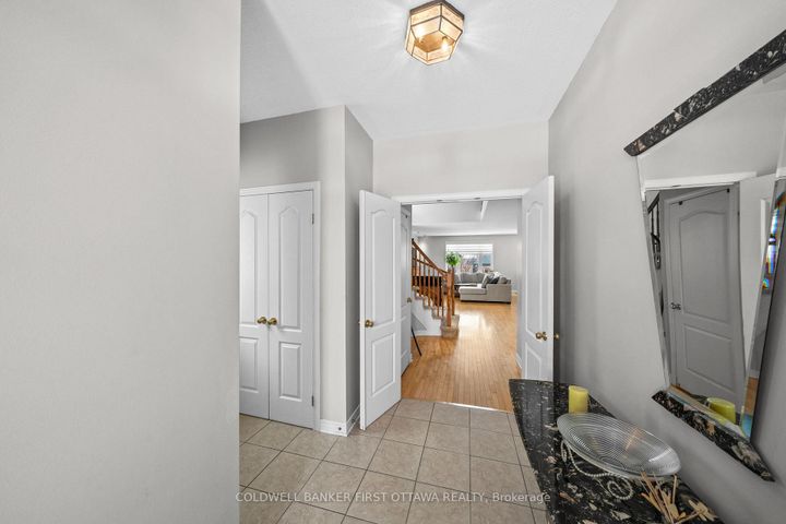 Photo 1 at 6A ROSETTA Avenue, Nepean (Barrhaven East), Ottawa