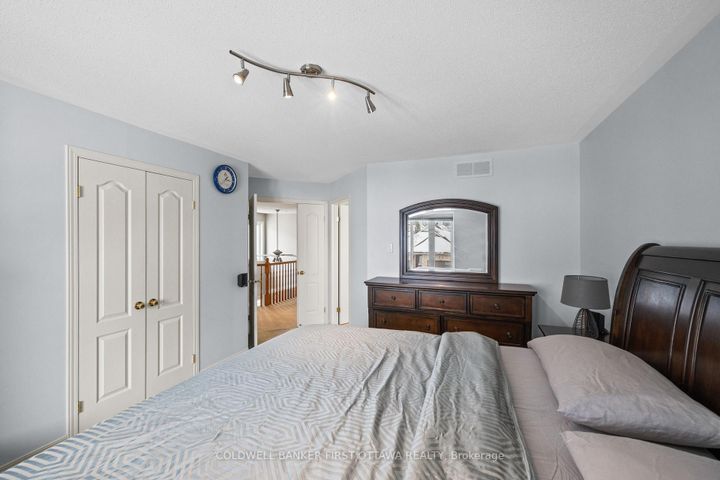 Photo 15 at 6A ROSETTA Avenue, Nepean (Barrhaven East), Ottawa