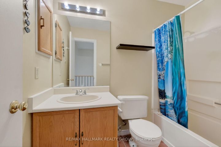 Photo 32 at 40 Bridgewater Terrace, Nepean (Cedargrove/Fraserdale), Ottawa