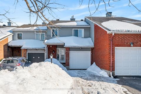 Photo 1 at 40 Bridgewater Terrace, Nepean (Cedargrove/Fraserdale), Ottawa