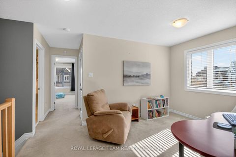 Photo 25 at 1591 Carronbridge Circle, Emerald Meadows/Trailwest, Kanata