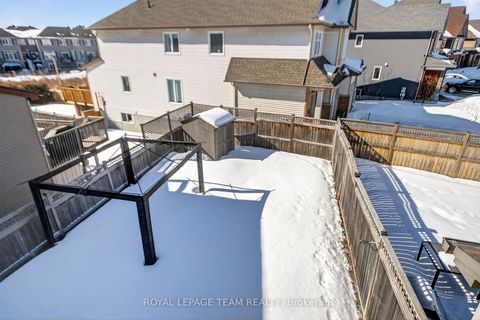 Photo 43 at 1591 Carronbridge Circle, Emerald Meadows/Trailwest, Kanata