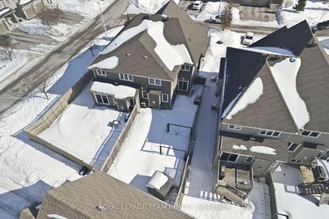 Photo 44 at 1591 Carronbridge Circle, Emerald Meadows/Trailwest, Kanata
