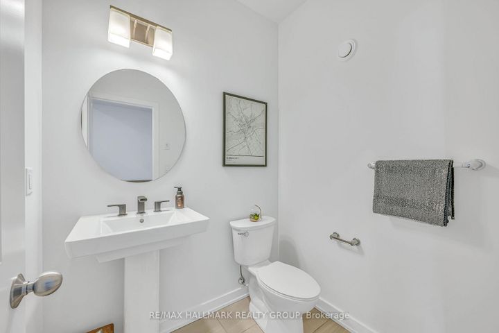 Photo 5 at 14 Stanhope Court, Nepean (Stonebridge), Ottawa