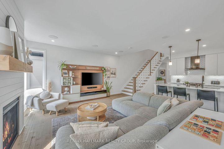 Photo 12 at 14 Stanhope Court, Nepean (Stonebridge), Ottawa