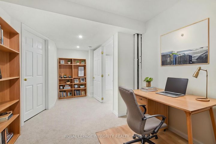 Photo 18 at 77 Daventry Crescent, Nepean (Longfields), Ottawa
