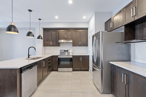 Photo 6 at 497 Cope Drive, Emerald Meadows/Trailwest, Kanata