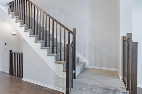 Photo 15 at 497 Cope Drive, Emerald Meadows/Trailwest, Kanata