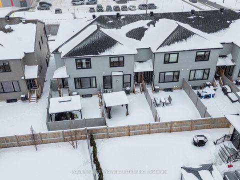 Photo 29 at 497 Cope Drive, Emerald Meadows/Trailwest, Kanata