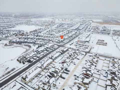 Photo 35 at 497 Cope Drive, Emerald Meadows/Trailwest, Kanata