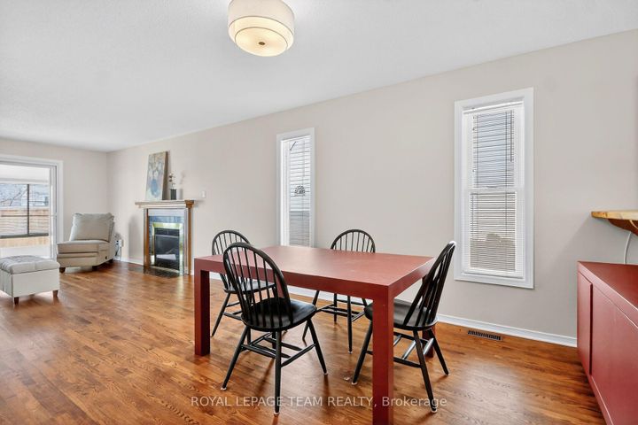 Photo 12 at 84 Newborough Crescent, Nepean (Barrhaven East), Ottawa