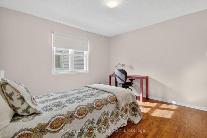 Photo 24 at 84 Newborough Crescent, Nepean (Barrhaven East), Ottawa