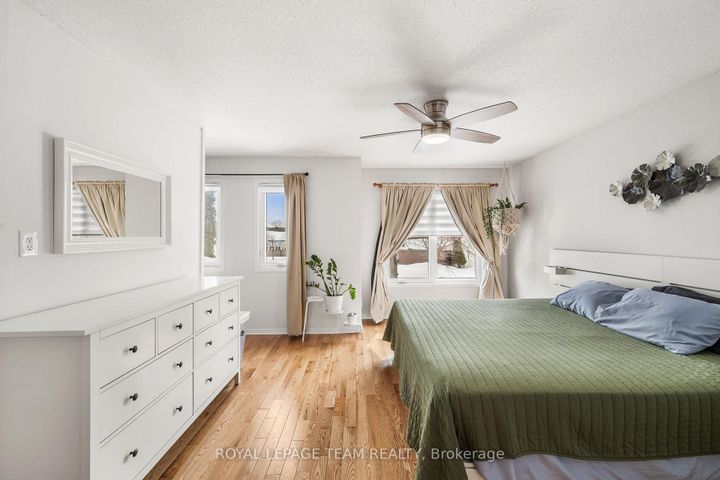 Photo 19 at 211 Longshire Circle, Nepean (Longfields), Ottawa