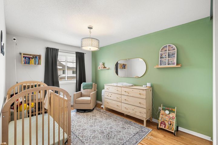 Photo 23 at 211 Longshire Circle, Nepean (Longfields), Ottawa