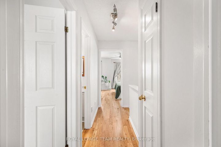 Photo 28 at 211 Longshire Circle, Nepean (Longfields), Ottawa