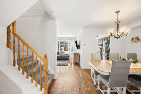 Photo 4 at 211 Longshire Circle, Nepean (Longfields), Ottawa