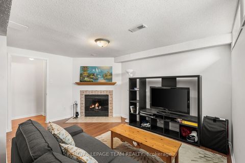 Photo 29 at 211 Longshire Circle, Nepean (Longfields), Ottawa