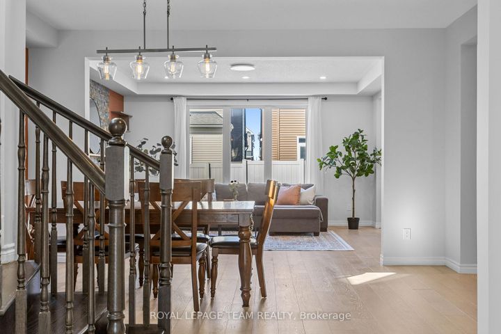Photo 6 at 309 Proxima Terrace, Nepean (Half Moon Bay), Ottawa