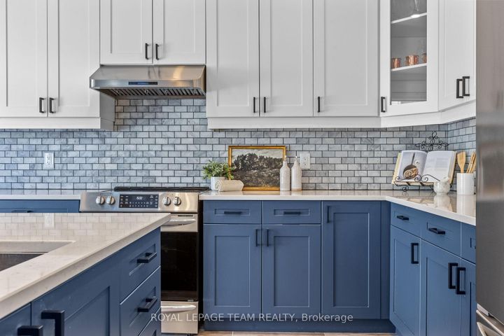 Photo 17 at 309 Proxima Terrace, Nepean (Half Moon Bay), Ottawa