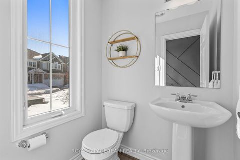Photo 4 at 309 Proxima Terrace, Nepean (Half Moon Bay), Ottawa