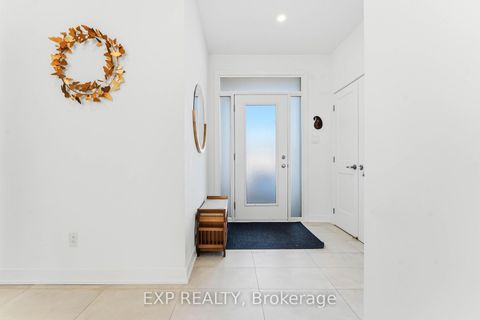 Photo 3 at 609 Putney Crescent, Stittsville (South), Stittsville