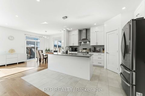 Photo 10 at 609 Putney Crescent, Stittsville (South), Stittsville