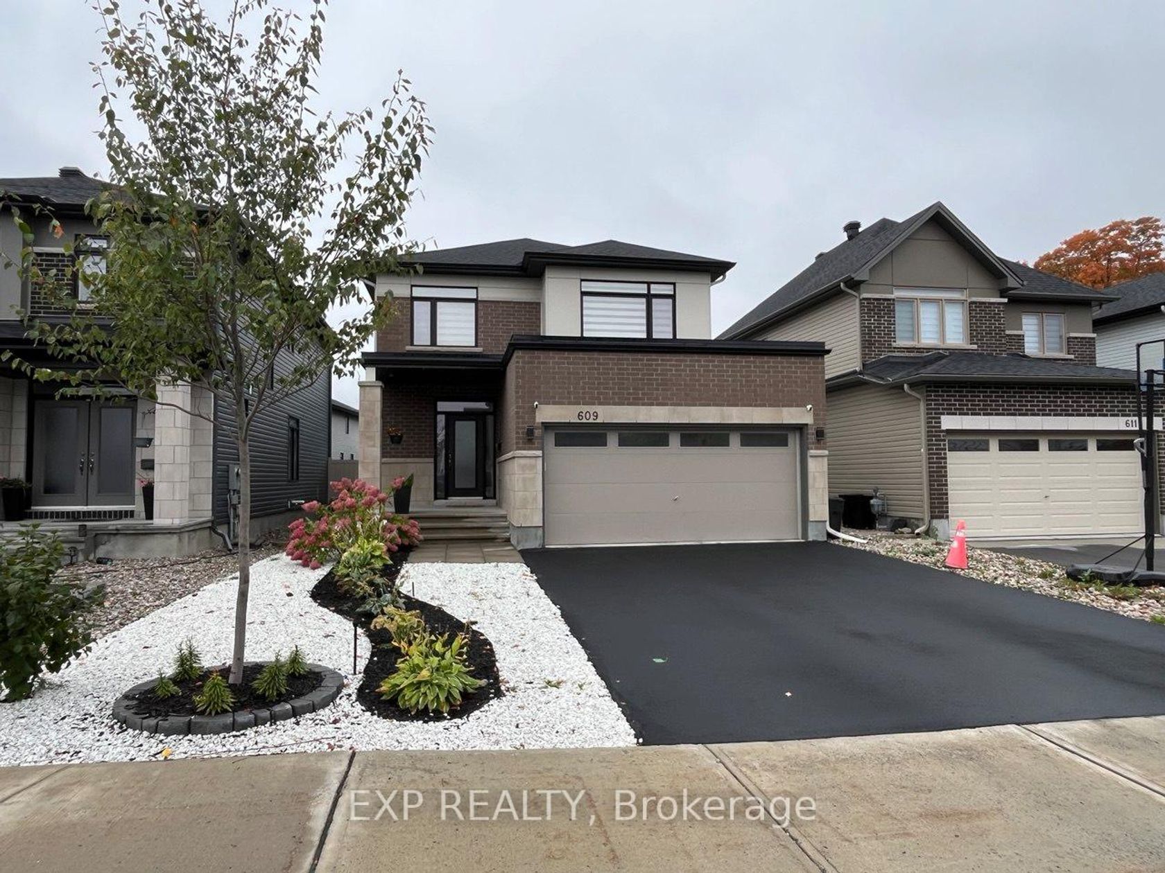609 Putney Crescent, Stittsville (South), Stittsville 2