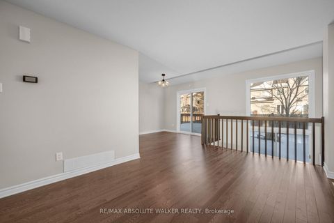 Photo 3 at 1538 Briarfield Crescent, Fallingbrook/Ridgemount, Orleans