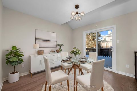 Photo 5 at 1538 Briarfield Crescent, Fallingbrook/Ridgemount, Orleans