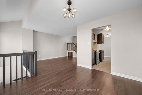 Photo 9 at 1538 Briarfield Crescent, Fallingbrook/Ridgemount, Orleans