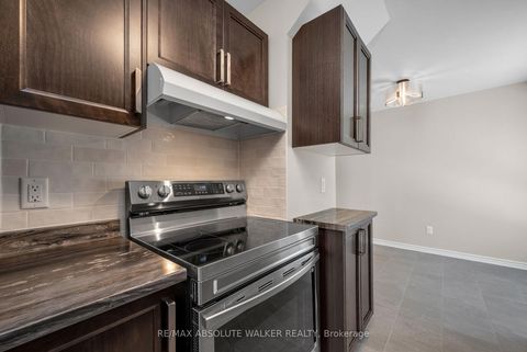 Photo 15 at 1538 Briarfield Crescent, Fallingbrook/Ridgemount, Orleans