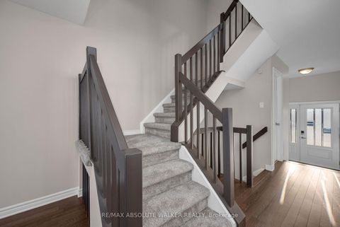 Photo 18 at 1538 Briarfield Crescent, Fallingbrook/Ridgemount, Orleans