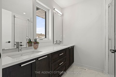 Photo 18 at 1003 KITIGAN Grove, Kanata Lakes/Heritage Hills, Kanata