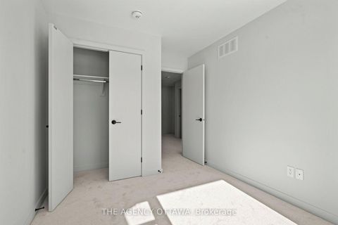 Photo 22 at 1003 KITIGAN Grove, Kanata Lakes/Heritage Hills, Kanata