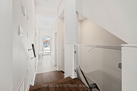 Photo 5 at 386 WALDEN Drive, Kanata Lakes/Heritage Hills, Kanata