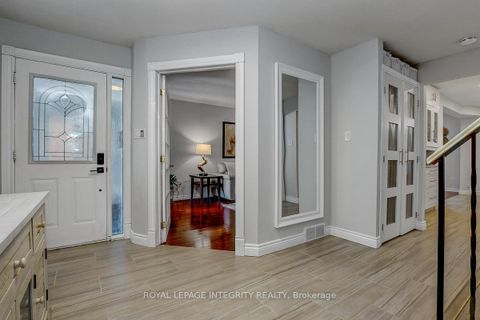 Photo 4 at 3 Palomino Drive, Bridlewood, Kanata